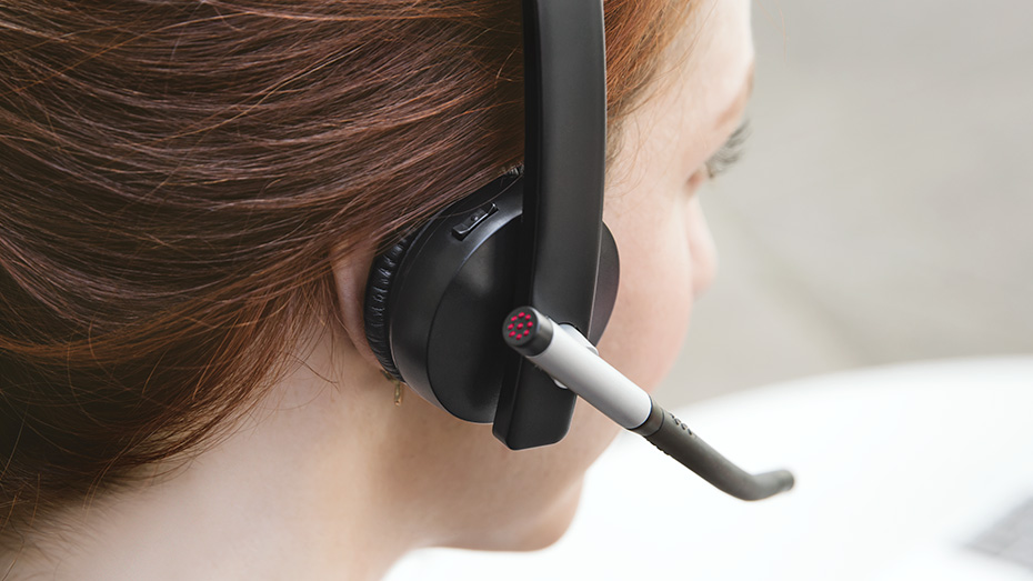 Logitech H820e Mono Headset | ConferencingWorks.com